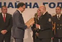 Полицай на годината е служител, спасил жена от удавяне