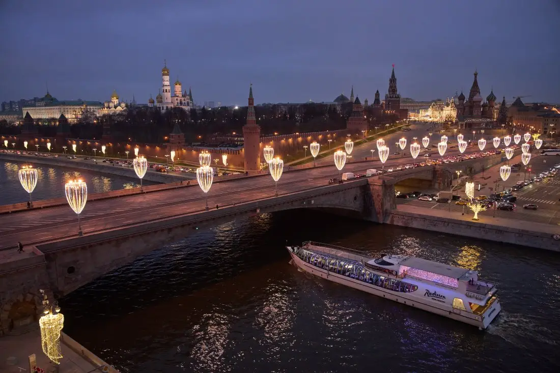 Руски генерал загина при взривяването на колата му тази сутрин