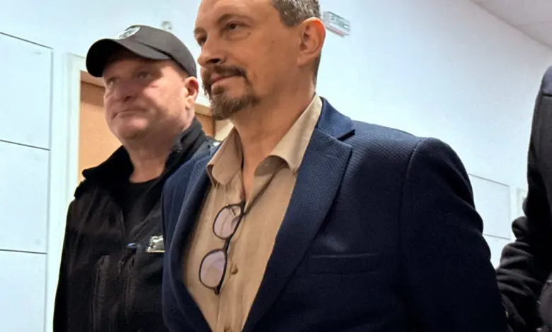 Собственикът на частната АГ болница Селена Николай Йорданов не успя