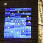 „Добре дошла, България“ грейна върху сградата на ЕЦБ във Франкфурт