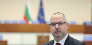 Проявата на нетърпимост към различното мнение и насъскването срещу журналисти се превръща в сериозна заплаха за демокрацията