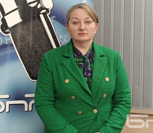 Деница Сачева: Твърдо сме решени да влезем в еврозоната с приет бюджет