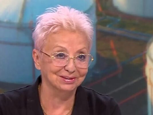 Диана Дамянова: Радев се колебае, но се подготвят поне четири-пет нови проекта