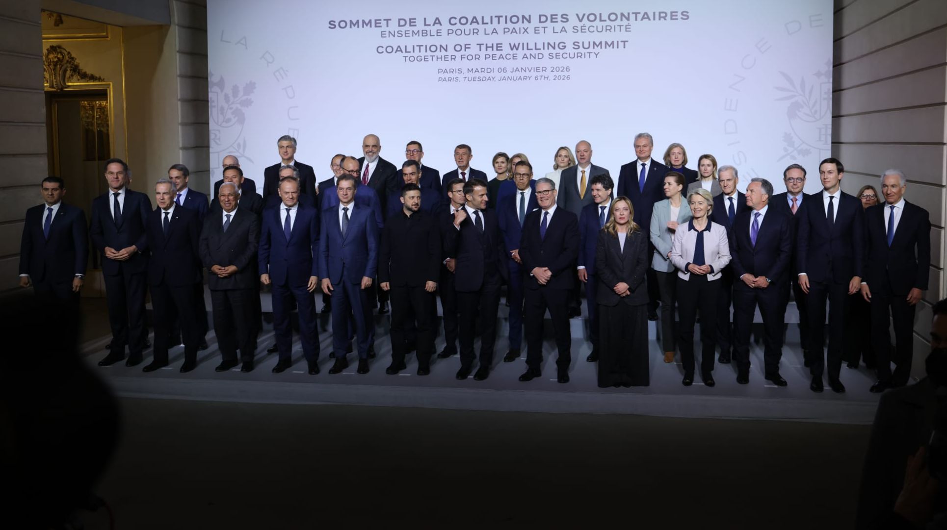 България съобразно решението на Народното събрание ще участва в домейна