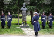 В София отдадоха почит на Христо Ботев