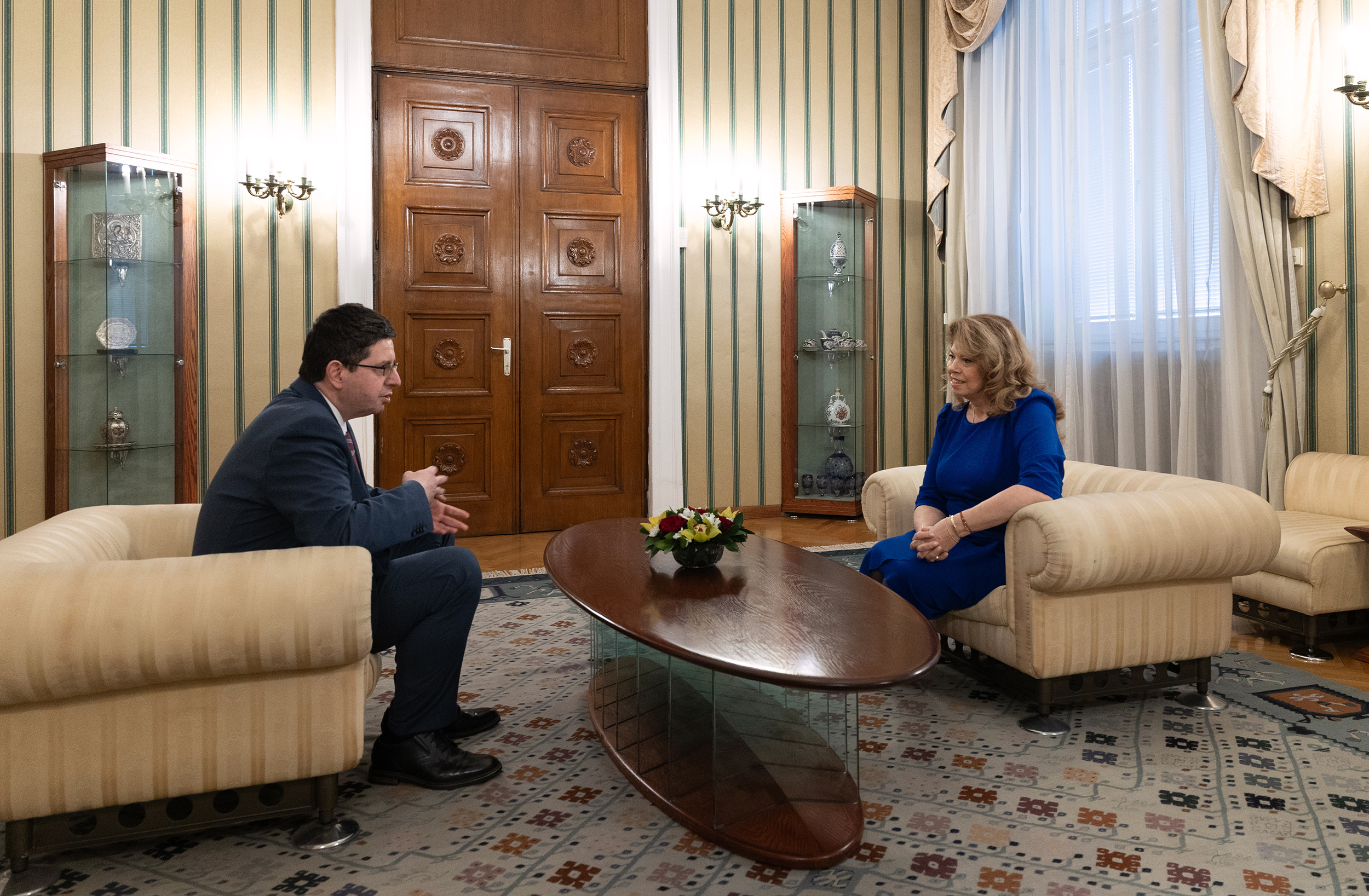 Продължават консултациите при президента Илияна Йотова за служебен премиер След