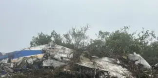 Петнайсет души загинаха при самолетна катастрофа в Колумбия