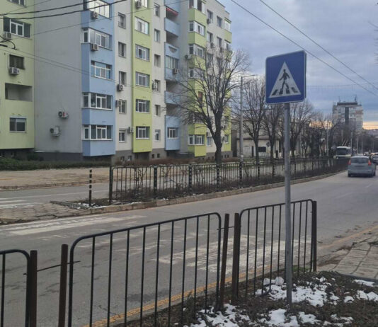 Кола блъсна пешеходец в Хасково, шофьорът избяга от местопроизшествието