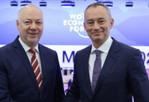 Желязков поздрави Николай Младенов за избирането му за върховен представител за Газа