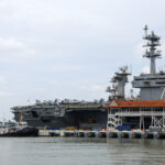 Американският самолетоносач пристигна в Близкия изток. Тръмп: Иран иска сделка