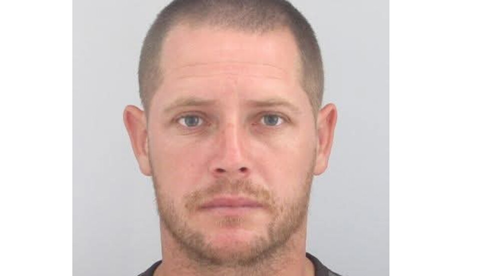 Полицията във Варна издирва 31 годишния Диян Иванов във връзка