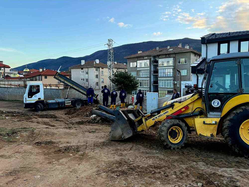 Социално напрежение в Асеновград Хиляди хора трети ден са без