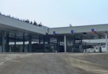 28 камиона чакат на ГКПП Гюешево заради блокада на македонските шофьори