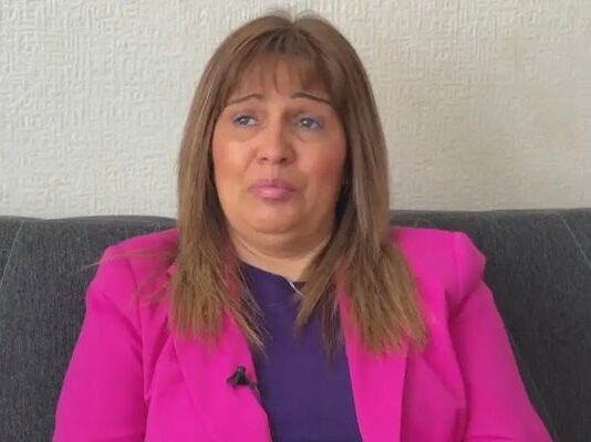 Българката, замесена в най-голямата измама на Острова, ще връща помощи заради имот в България