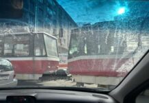 Трамвай блъсна дете в столицата (Видео)