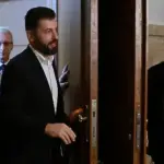 Арестът на Борисов решен в кабинета на Кирил Петков в присъствието на Бойко Рашков