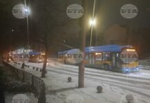 Затруднено е движението на част от градския транспорт в София