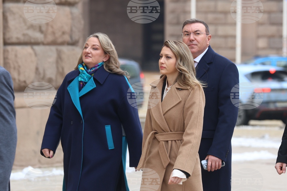 Президентът Илияна Йотова да посочи депутат на когото има доверие