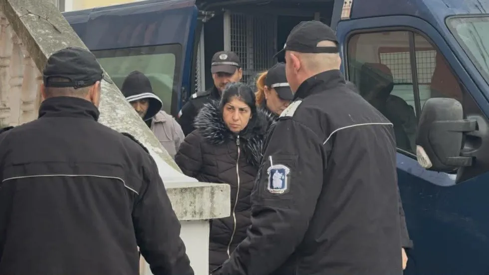 За постоянно в ареста остават Анита Вачева и Детелин Аврамов