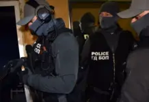 Трима в ареста за трафик на момичета след акция на ГДБП