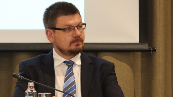 3c981156b864b2e75b6d9fc55b868d41