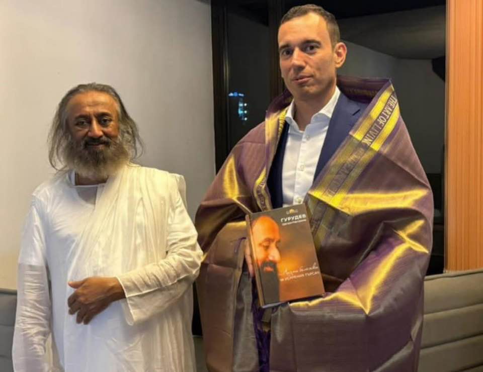 Диляна Ценова Снимка фейсбукДиляна Ценова фейсбукНе си сериозен щом яздиш