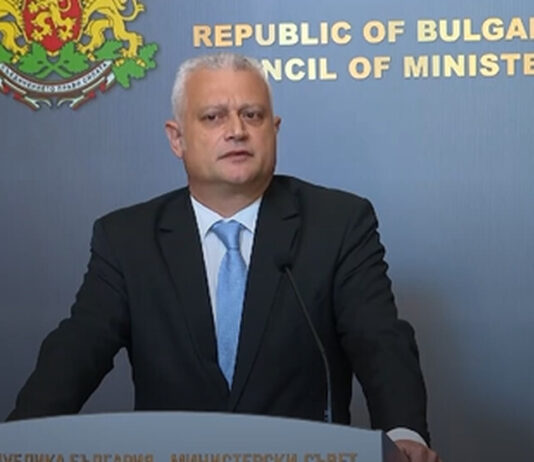 Кабинетът предлага за уволнение главния секретар на МВР, министърът Дечев не знае как се казва зам. главният секретар