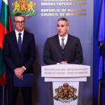 Кабинетът „Гюров“ отказва да спре покачването на цената на водата, ударът със сметките за ток обяснява с високото потребление