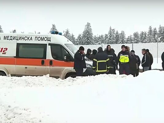 Издирват двама по разследването за убитите в хижата мъже, единият е момче на 16 г.