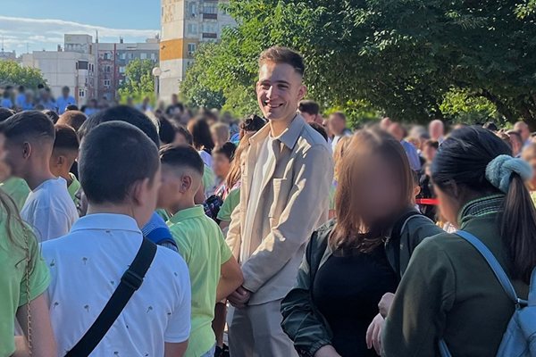 Преподавателят в пловдивското училище Софроний Врачански Аврам Андреев е с