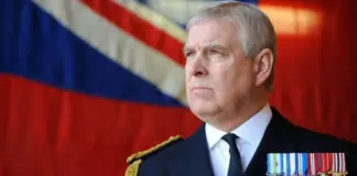 И принц Андрю се оказа „петроханец“, арестуваха го заради досиетата „Епстийн“