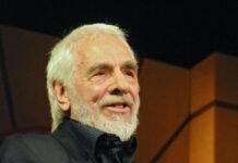 Почина актьорът и режисьор Асен Шопов