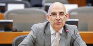 Петър Волгин защити Жак Бо и Ксавие Моро, поставени в черния списък на ЕС