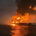 Ескалация в Персийския залив: атакуван е танкер, Иран изстреля ракети към Израел, цените на петрол и газ рязко се покачват