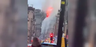 Пожар срути сграда до централната жп гара в Глазгоу, десетки влакове са отменени