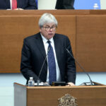 Потреблението на горива в страната било гарантирано поне за 90 дни