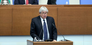 Потреблението на горива в страната било гарантирано поне за 90 дни