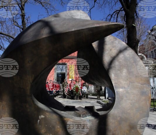 С поднасяне на венци и цветя в София ще бъдат отбелязани 83 години от спасяването на българските евреи