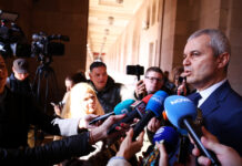 „Възраждане“ и ДПС-НН напуснаха предсрочно Съвета за сигурност в МС