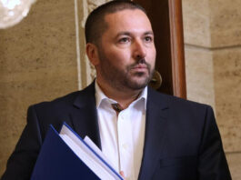 Бащата на Сияна регистрира коалиция за участие в изборите