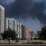 Един загинал в Бахрейн след иранска атака, ОАЕ съобщиха и за удар с дрон по консулство