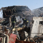 Най-малко петима души загинаха при руски удари в Украйна