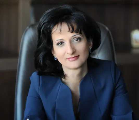 Карина Караиванова не би приела да бъде служебен премиер, ако бъде избрана за подуправител на БНБ