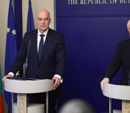 Запрянов и гръцкият му колега Дендиас: Трябва да работим за отбранителни иновации