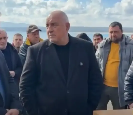 Борисов в Приморско: В новите партии има много яхти, много олигарси, трябва да им направим къде да акостират. И катамарани