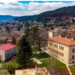 Случаят „Петрохан“: 17 преподаватели от училището „Космос“ нямат професионална квалификация