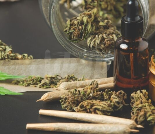 Млад мъж почина в Бургас след пушене на цигара, напоена с упойка за коне и белина