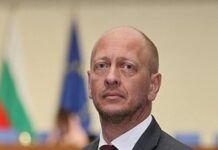 Починал е депутатът от „Възраждане“ Славчо Крумов