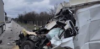 Сблъсък между микробус и тир на АМ „Тракия“, има жертва