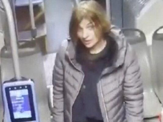 Галина, която наръга четирима души, през 2020 г. опитала да обере магазин с пистолет